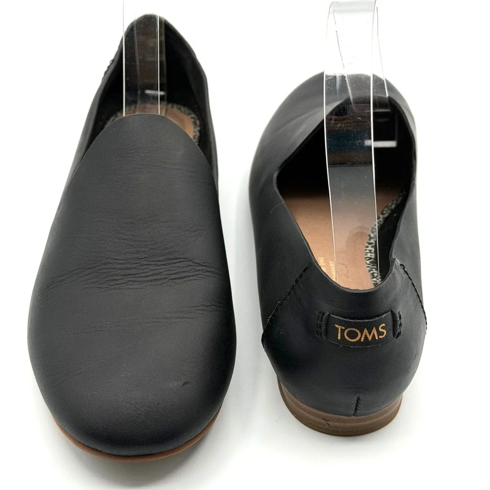 TOMS Darcy Leather Flats US 6.5 EU 37 Black Slip On Loafers Comfort Casual Chic